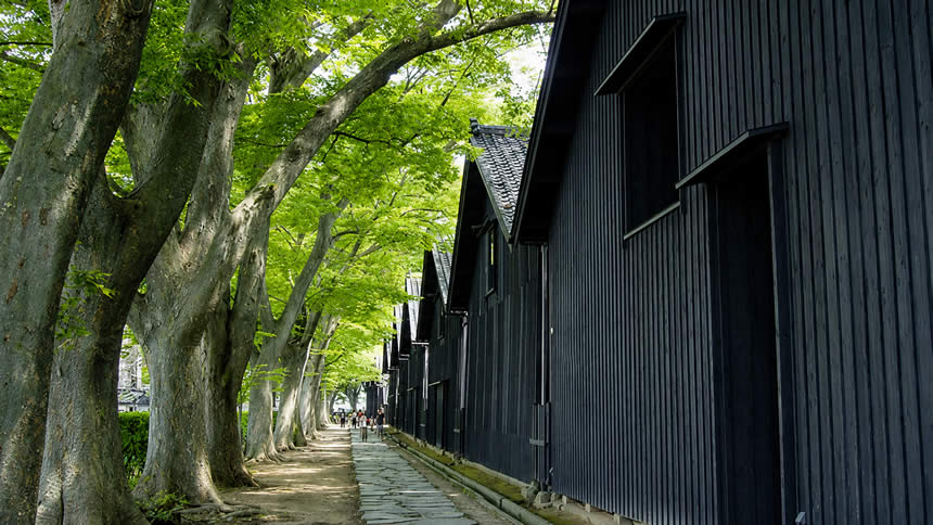 山居倉庫
